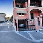 Lotza House