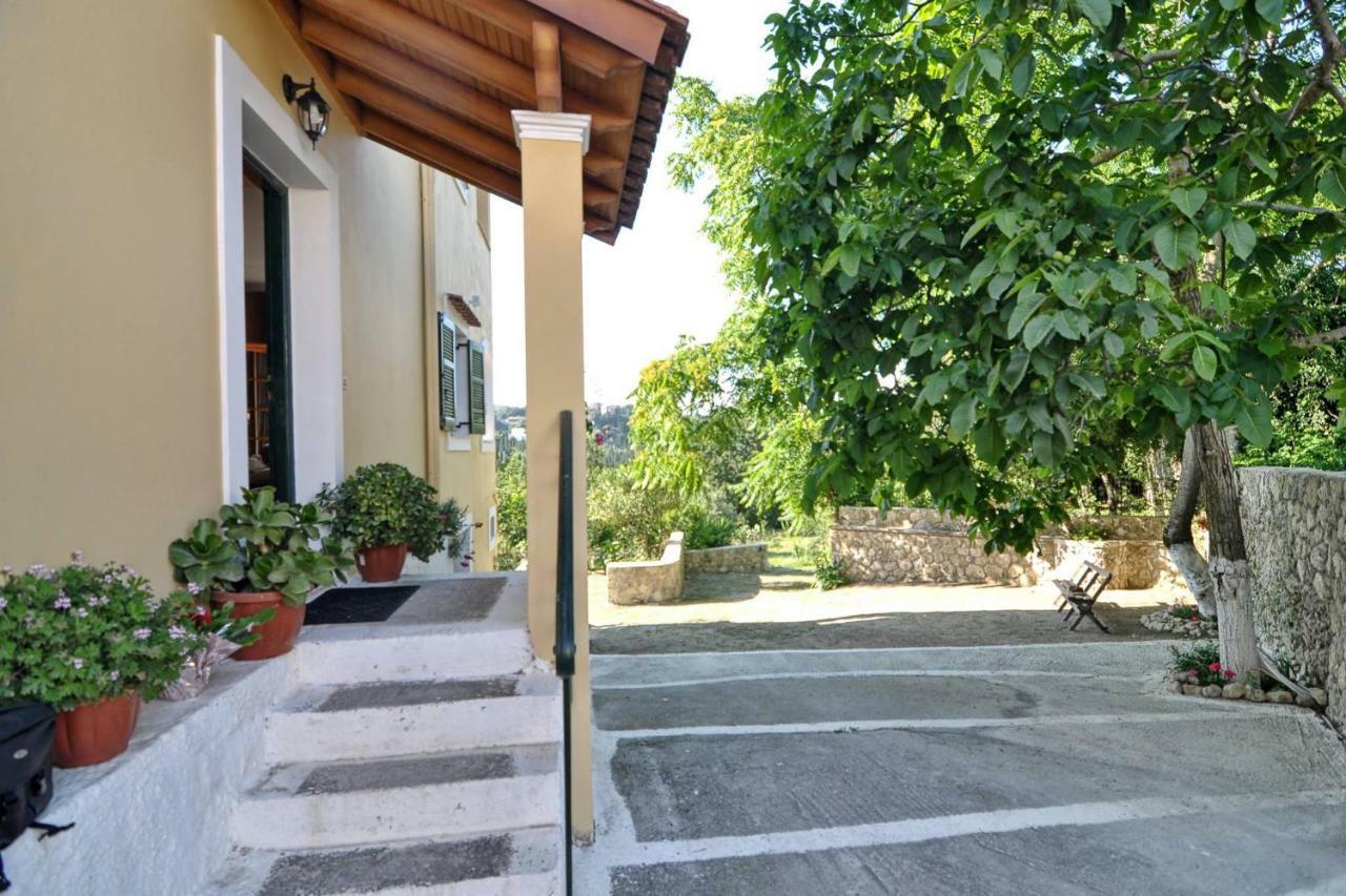 Lotza House