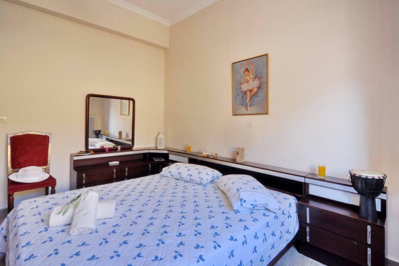 Lotza House Kynopiástai